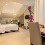 Profumi Di Primavera Luxury Rooms&suite Affittacamere 4*