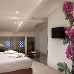 Affittacamere Profumi Di Primavera Luxury Rooms&suite