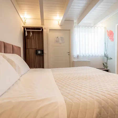 Affittacamere Profumi Di Primavera Luxury Rooms&suite Matera