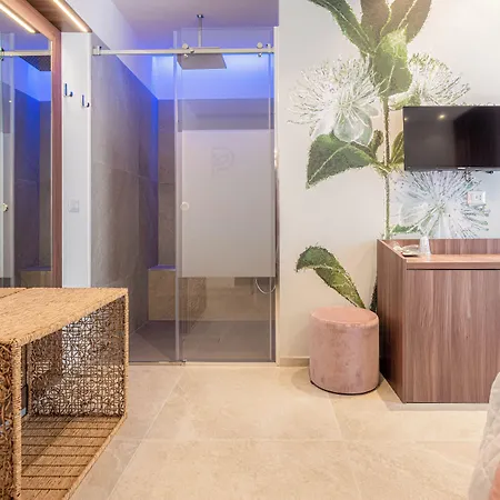 Affittacamere Profumi Di Primavera Luxury Rooms&suite 4*
