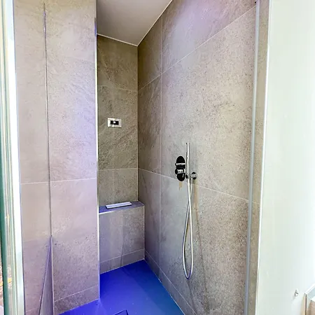 Affittacamere Profumi Di Primavera Luxury Rooms&suite
