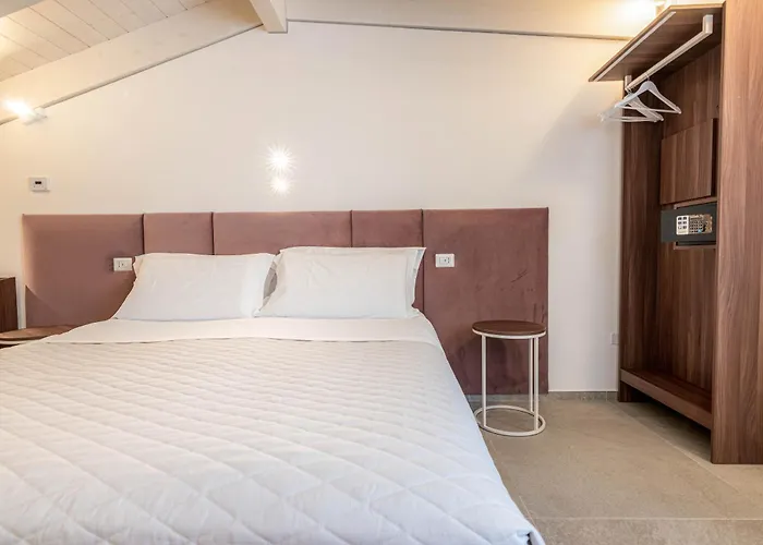 Profumi Di Primavera Luxury & 4*